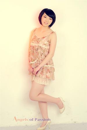 157892 - Liying Age: 33 - China