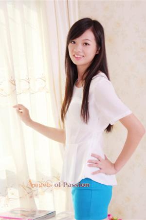 166715 - Zeyan Age: 38 - China