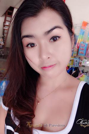 195190 - Siphaen (Pim) Age: 33 - Thailand