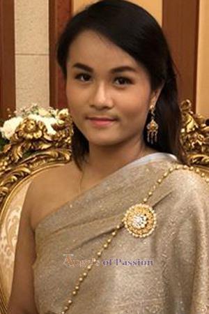 196326 - Kodchanipa Age: 37 - Thailand
