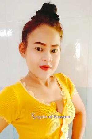 203883 - Ganthima Age: 36 - Thailand
