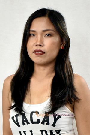 215766 - Mai-li Age: 39 - Philippines