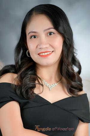 217914 - Girlie Age: 36 - Philippines