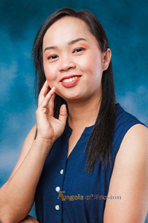 218147 - Pakpimol Age: 39 - Thailand