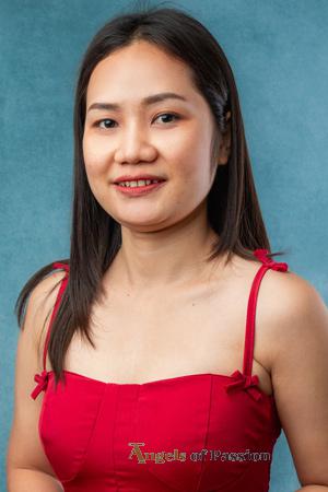 218985 - Pachariya Age: 30 - Thailand