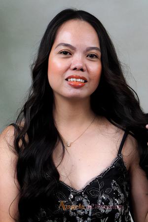 219677 - Rocelyn Mae Age: 36 - Philippines