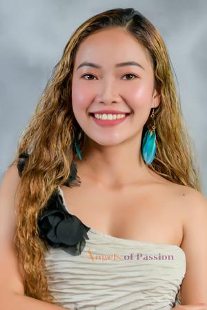 222592 - Bernadette Age: 24 - Philippines