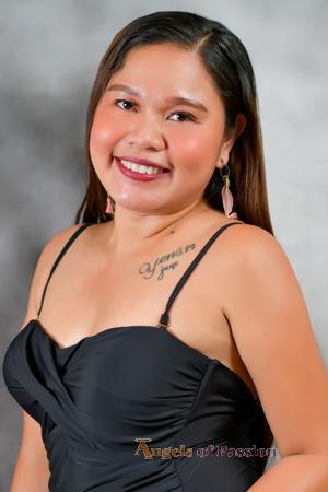 223318 - Ayen Age: 31 - Philippines
